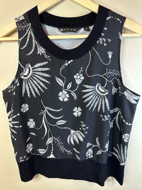 Athleta Tops - Athleta SMALL Black Floral Zephyr Printed Shell Tank Top - P2P 19”